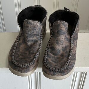 Hey Dude Britt Leopard Print Faux Fur Lined Ankle Boots Brown Womens Size‎ 8